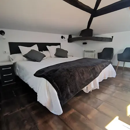 La Corrolada De Ana Holiday home *