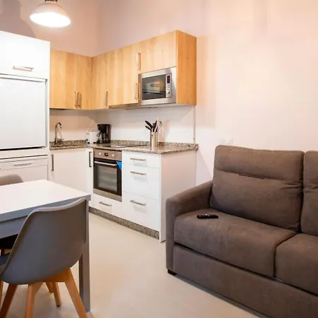 Holiday home La Corrolada De Ana Debodes