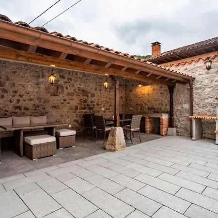La Corrolada De Ana Holiday home *